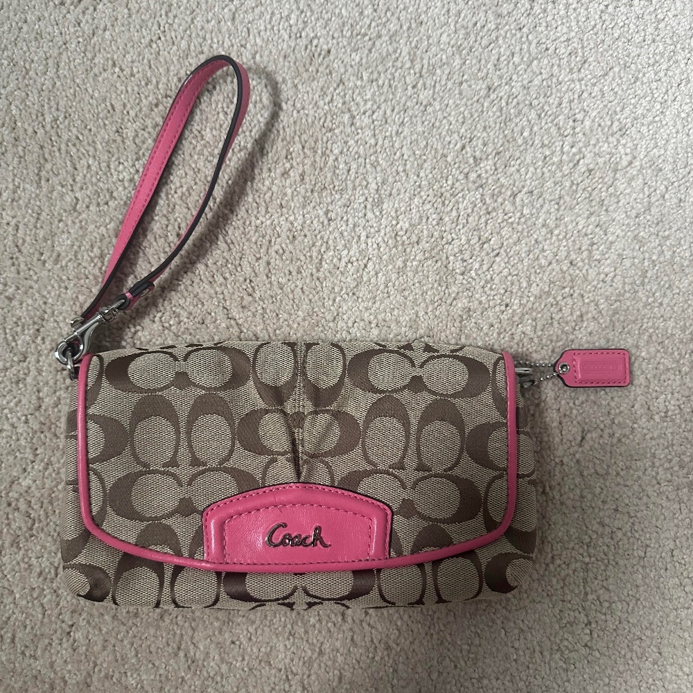 Coach Signature Canvas Wristlet